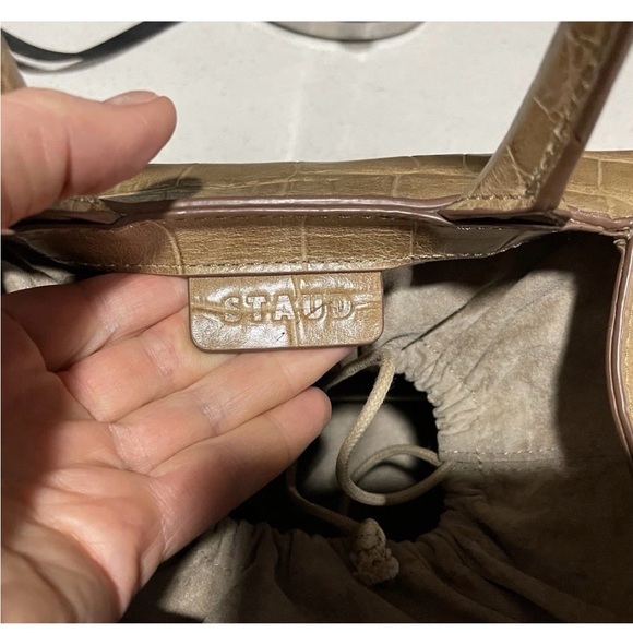 Staud Hutton Tan Crocodile-Embossed Handbag - Picture 7 of 7